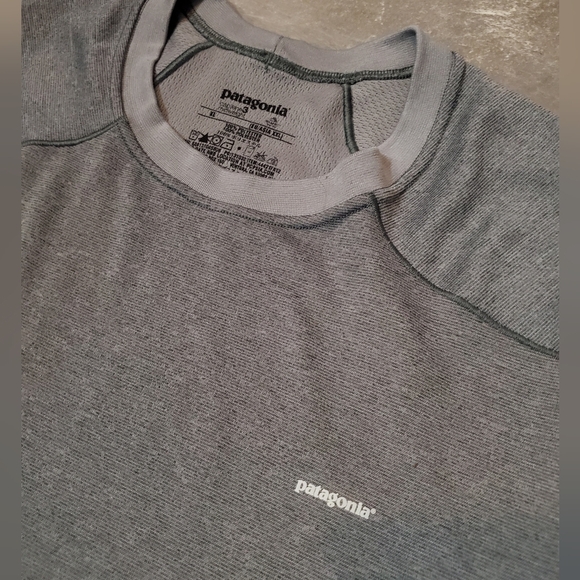 Patagonia Men Capilene 3 Midweight. Long Sleeves. 2 Shades Of Grey. XL. - Picture 3 of 7